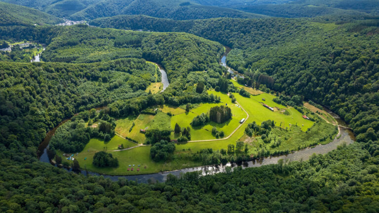 Pourquoi l’Ardenne est le lieu idéal pour une excursion durable en Belgique ?